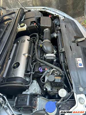 Peugeot 206 CC 135 RFN motor 