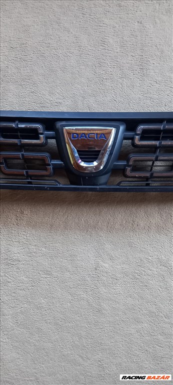 Dacia Duster II hűtőrács  2. kép
