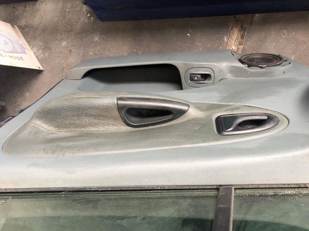 RENAULT SCÉNIC I JA0/1_ Jobb első Ablakemelő Kapcsoló (05753) 4. kép