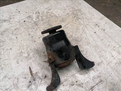 MAZDA 2 DE Motor Tartó Bak (Fém) (10803)