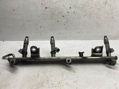 SUZUKI SX4 Porlasztó Sor / Híd