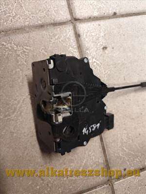 Opel Corsa D, Meriva B jobb első ajtózár 13258279 EN