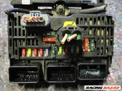 Citroën C5 Peugeot 407 BSM külső biztosítéktábla L01  9661682580
