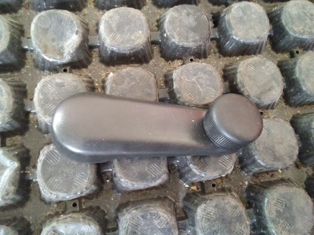 MAZDA 2 DE Ablaktekerő Kar (Pozíciófüggetlen) (11802) 1. kép