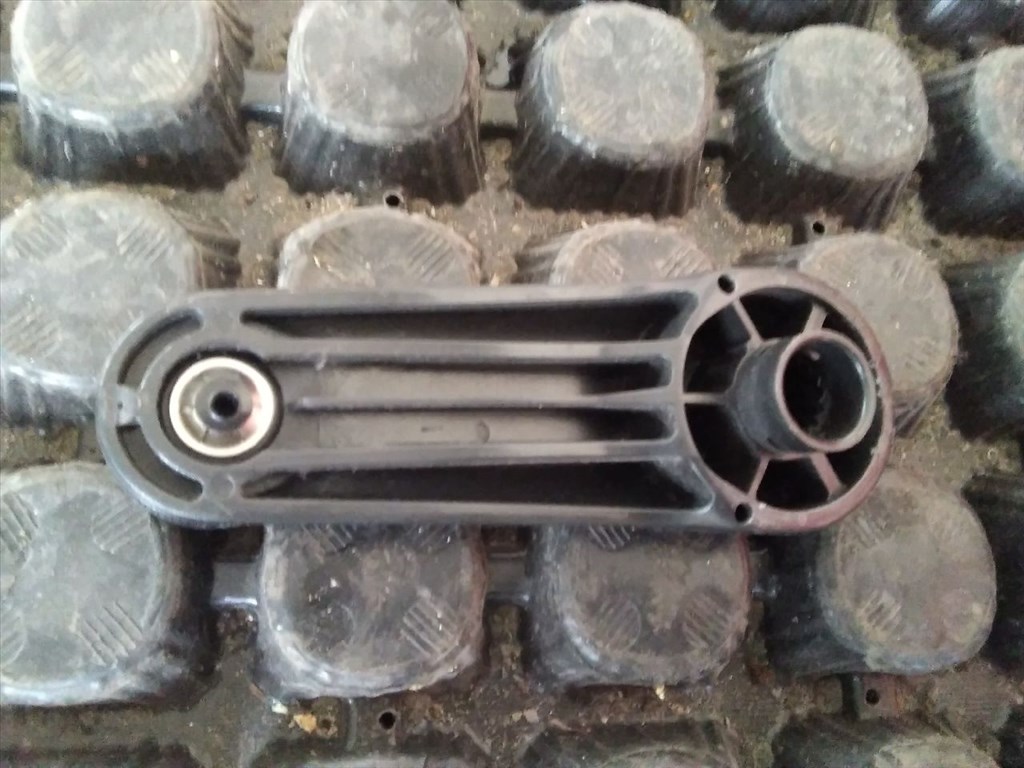 MAZDA 2 DE Ablaktekerő Kar (Pozíciófüggetlen) (11802) 2. kép