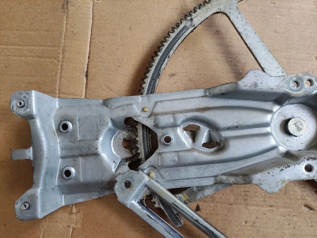 OPEL ASTRA G Ferdehátú F48_, F08_ Jobb első Ablakemelő Szerkezet (Elektromos) (32399) 90 521 876 4. kép