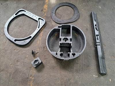 FORD FOCUS II Kombi DA_ Pótkerék Szerszámtartó (44698) 6M5117009AB, 4M51N11168AE, 6M511K302AA, 3M511K302AA, 4M511516AB, AXQ1A