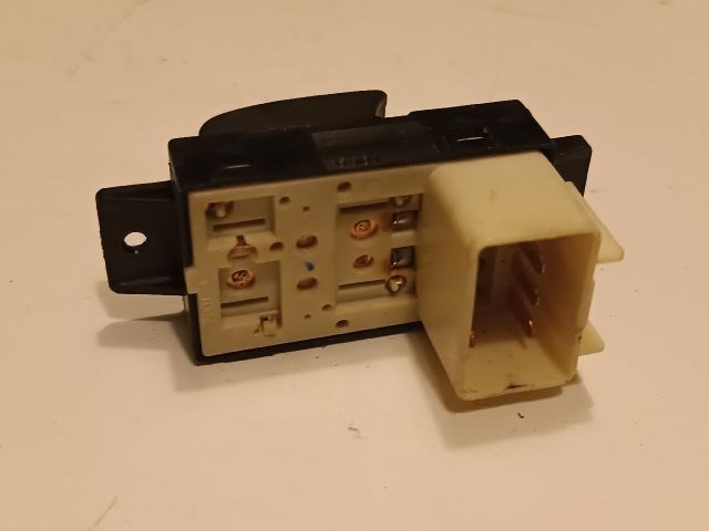 CHEVROLET CAPTIVA Jobb hátsó Ablakemelő Kapcsoló 6. kép