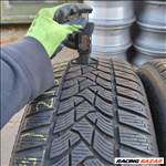  215/55 R17 Dunlop téli gumi 99000ft a 4db/179/