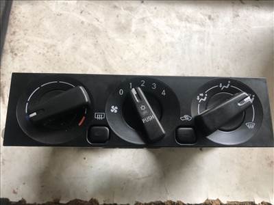 MITSUBISHI CARISMA lépcsőshátú DA_ Fűtéskapcsoló (02443) MR500529