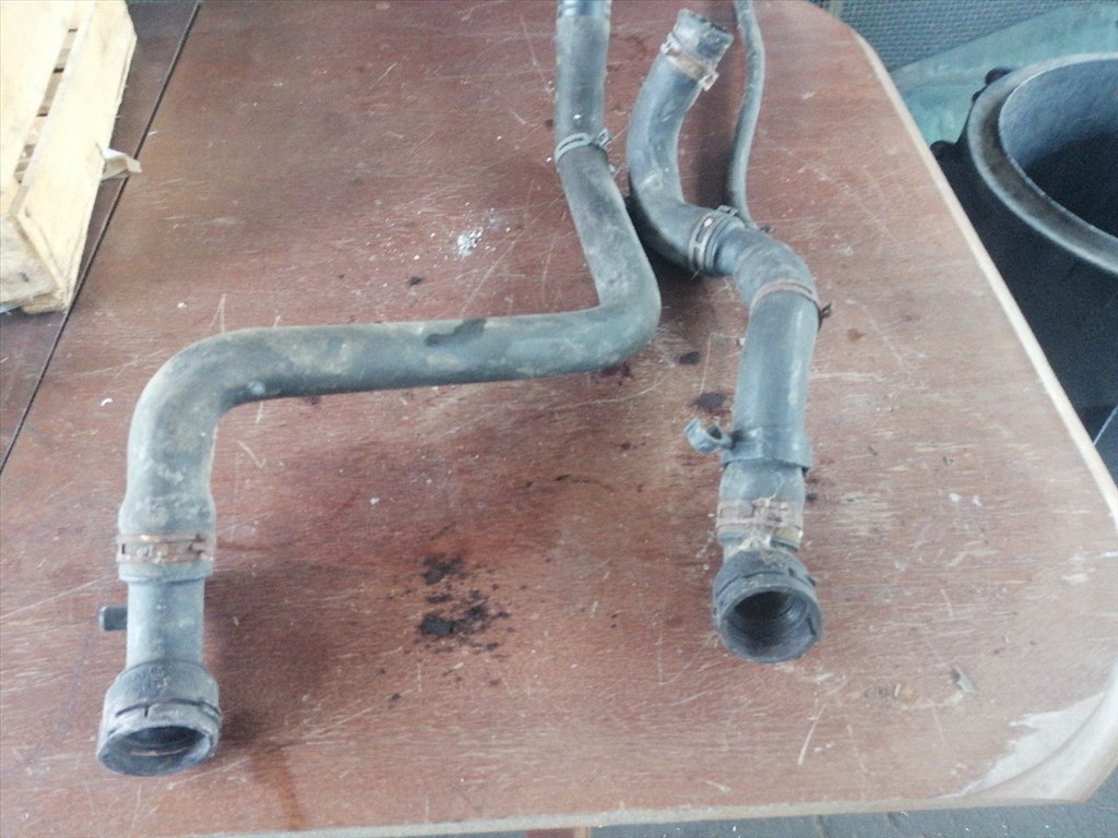 VW GOLF IV 1J1 Vízcső (08699) VW/1J0121619A 2. kép