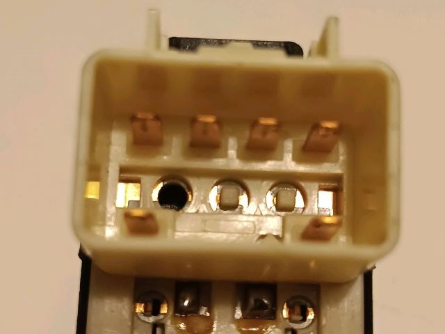 CHEVROLET CAPTIVA Bal hátsó Ablakemelő Kapcsoló 4. kép