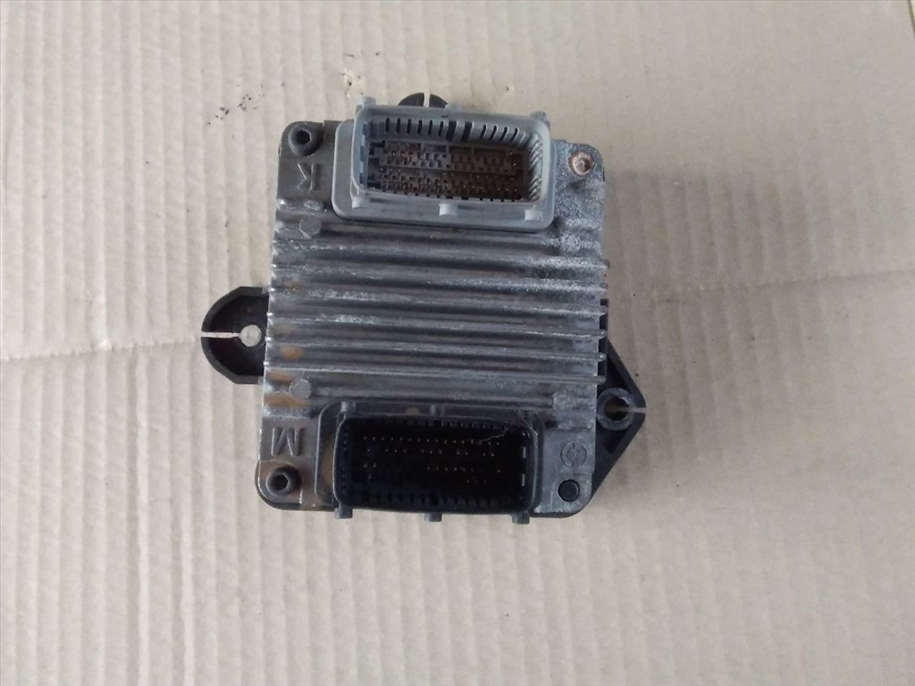 OPEL CORSA C F08, F68 Motorvezérlő (08102) M03RD0XAJZ6144, RDXAJZD061440083 1. kép