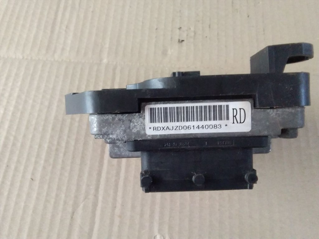 OPEL CORSA C F08, F68 Motorvezérlő (08102) M03RD0XAJZ6144, RDXAJZD061440083 3. kép