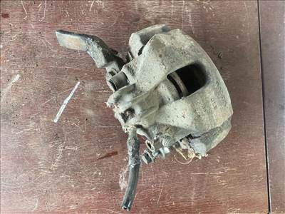 VOLVO S60  Jobb első Féknyereg Munkahengerrel (09282)