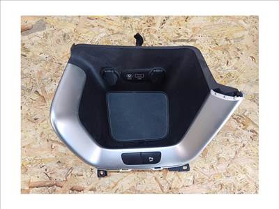Kia Ceed JD (2012-2018) USB Dugó Szivargyújtóval 