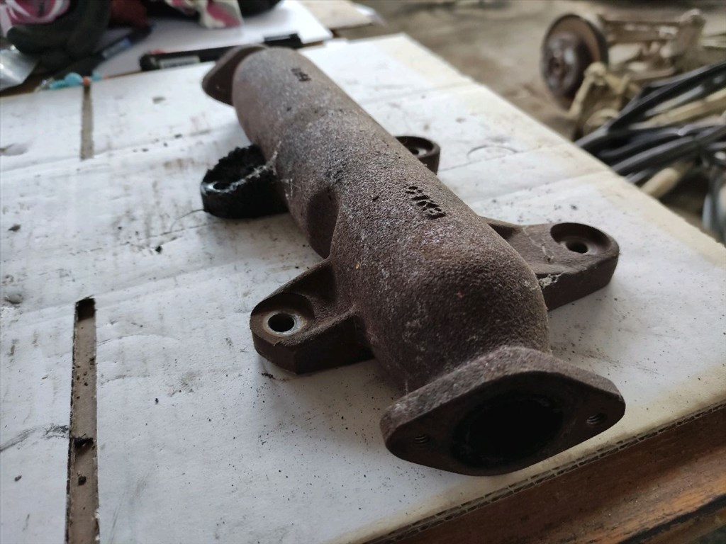 SSANGYONG RODIUS  EGR Hűtő Cső (30853) 4. kép