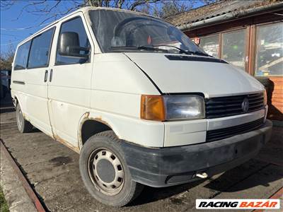 Volkswagen Transporter T4 2.4D bontott alkatrészei