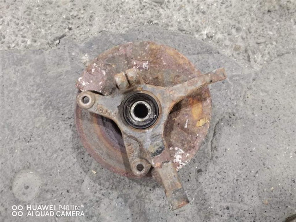 DAEWOO MATIZ KLYA Bal első Csonkállvány Kerékaggyal (01421) 1. kép