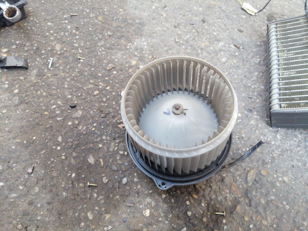 ROVER 75 RJ Fűtőmotor (Klímás) (10442) BOSCH/0130101122 2. kép