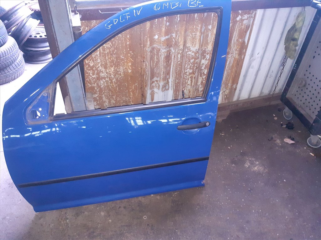 Volkswagen Golf IV Bal Első Ajtó 1. kép