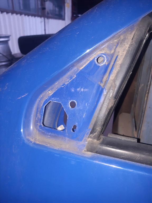 Volkswagen Golf IV Bal Első Ajtó 3. kép