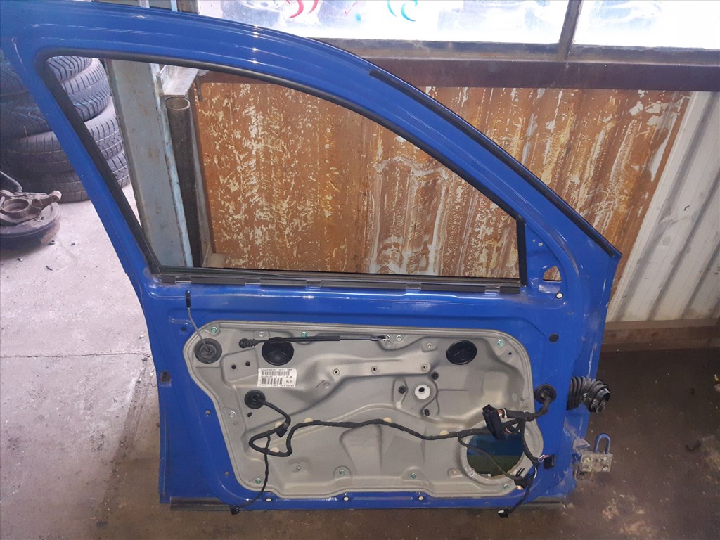 Volkswagen Golf IV Bal Első Ajtó 4. kép
