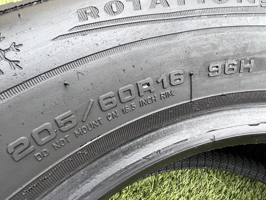 205/60 R16 Dunlop Winter Sport 5 téli gumi 5mm 6. kép