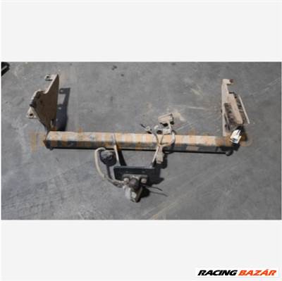 Nissan Navara (D40) vonóhorog 