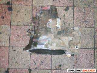 Mitsubishi Space Runner I Váltó (Mechanikus) *101122* mitsubishi-f5m22