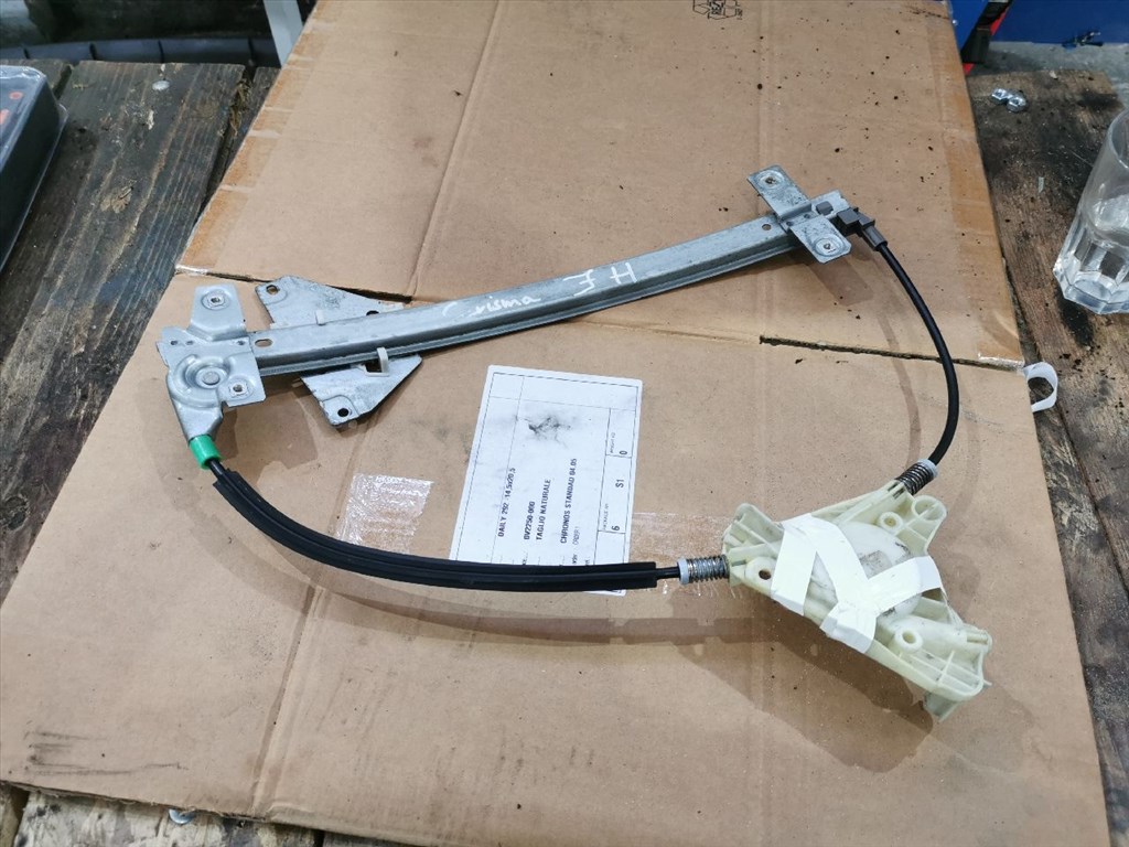 MITSUBISHI CARISMA DA_ Jobb hátsó Ablakemelő Szerkezet (Mechanikus) (07932) 1. kép