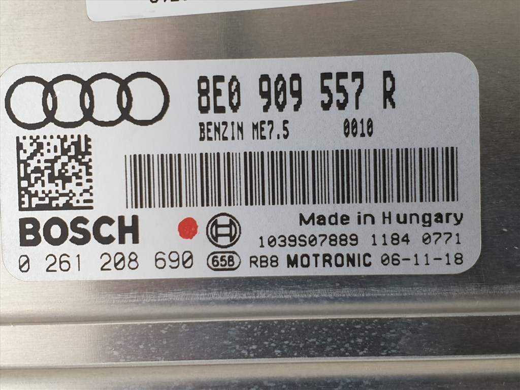 503836 Audi A4 B7, 2006, Motorvezérlő, Ecu, 0261208690, 8E0909557R, Bosch. 2. kép