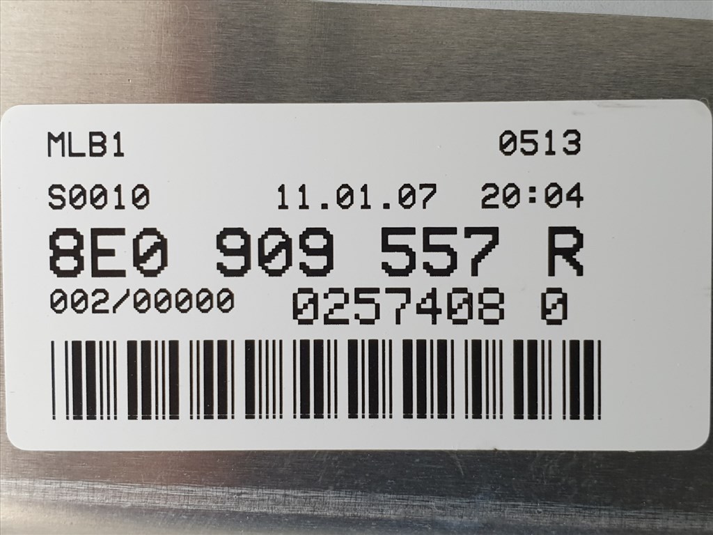 503836 Audi A4 B7, 2006, Motorvezérlő, Ecu, 0261208690, 8E0909557R, Bosch. 4. kép