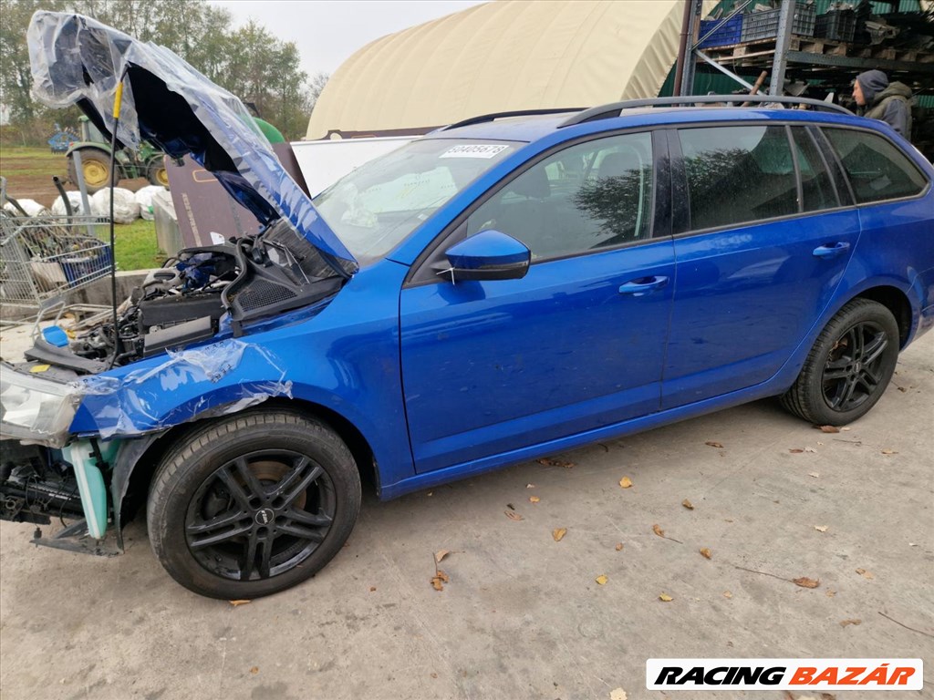 Skoda Octavia III bontott alkatrészei 2.0 CR TDI 3. kép