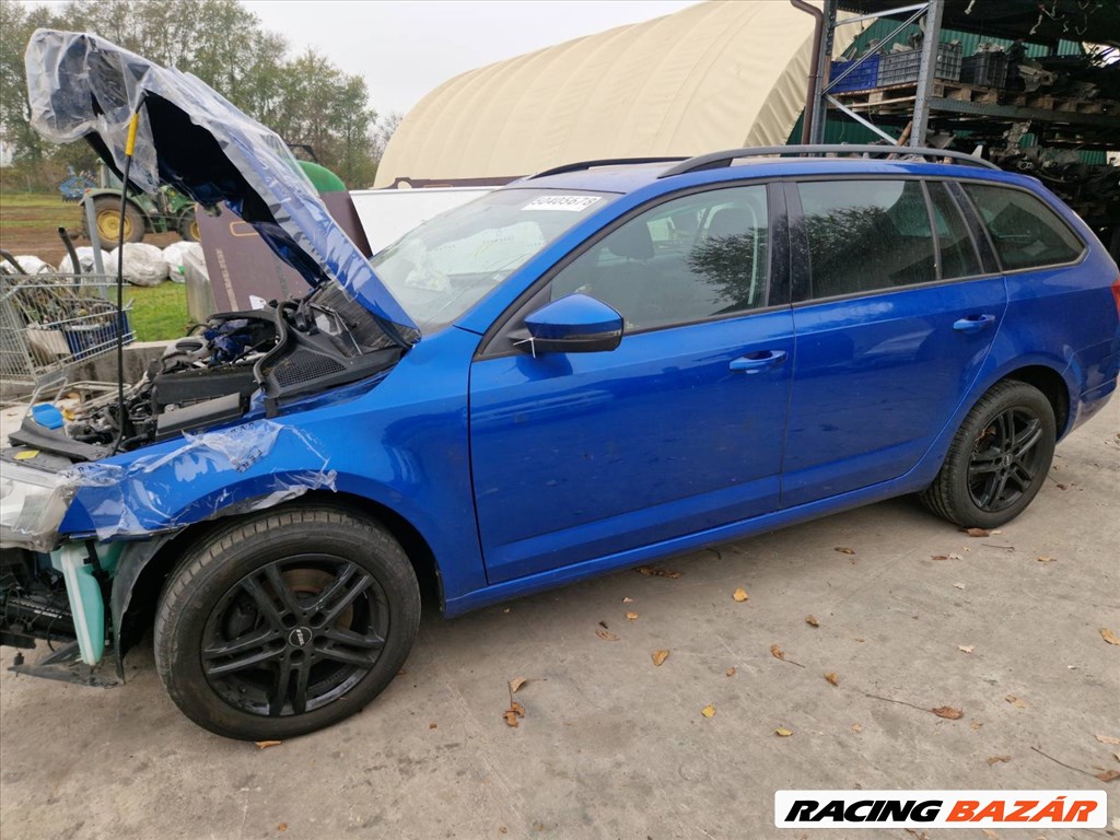 Skoda Octavia III bontott alkatrészei 2.0 CR TDI 1. kép
