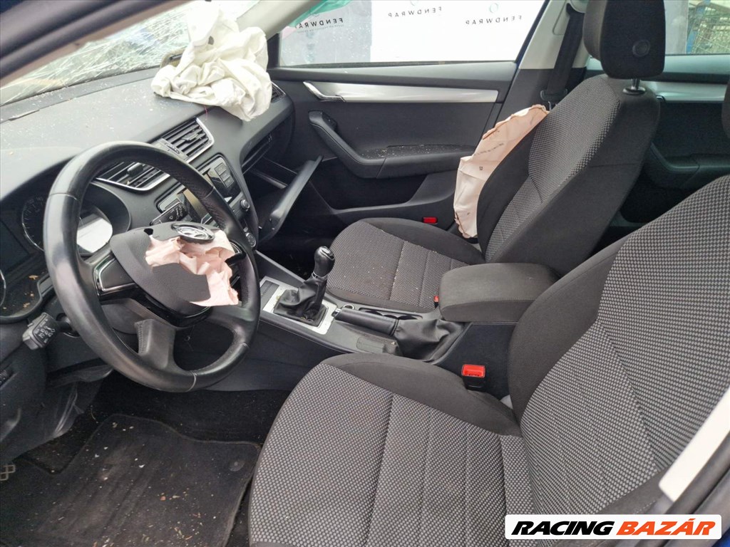 Skoda Octavia III bontott alkatrészei 2.0 CR TDI 5. kép