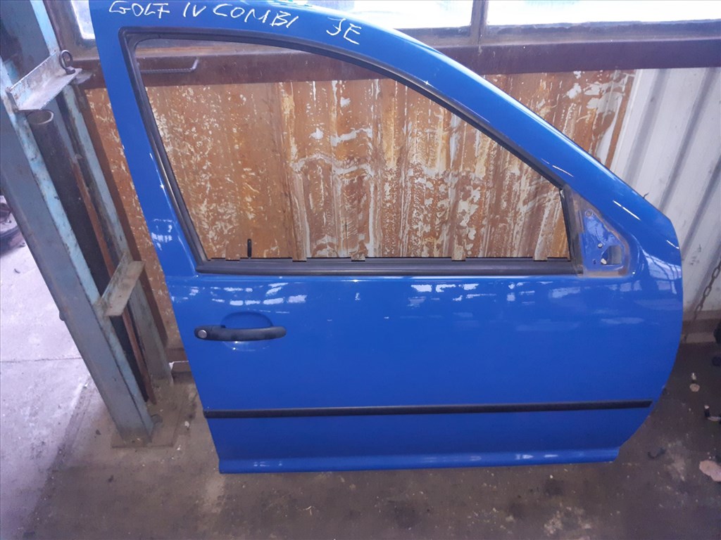 Volkswagen Golf IV Jobb Első Ajtó 1. kép