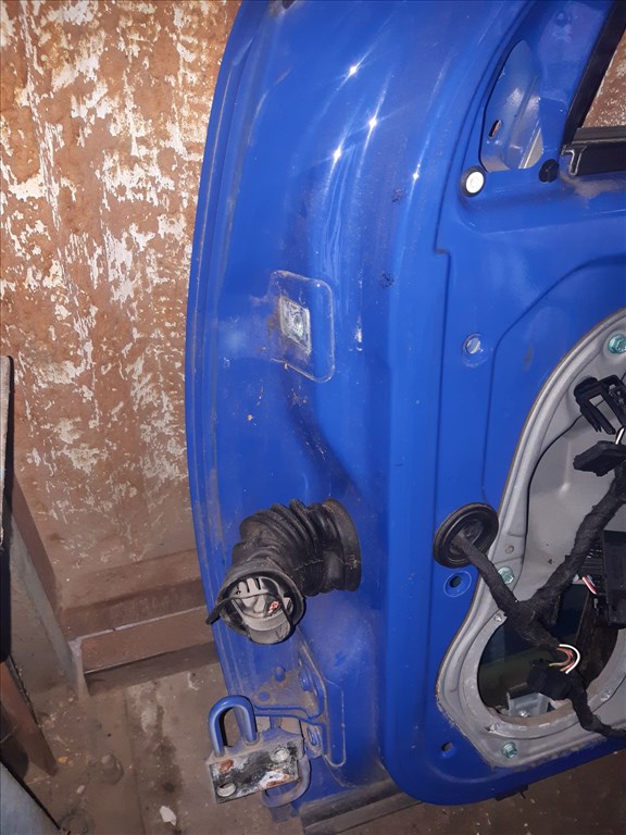 Volkswagen Golf IV Jobb Első Ajtó 4. kép