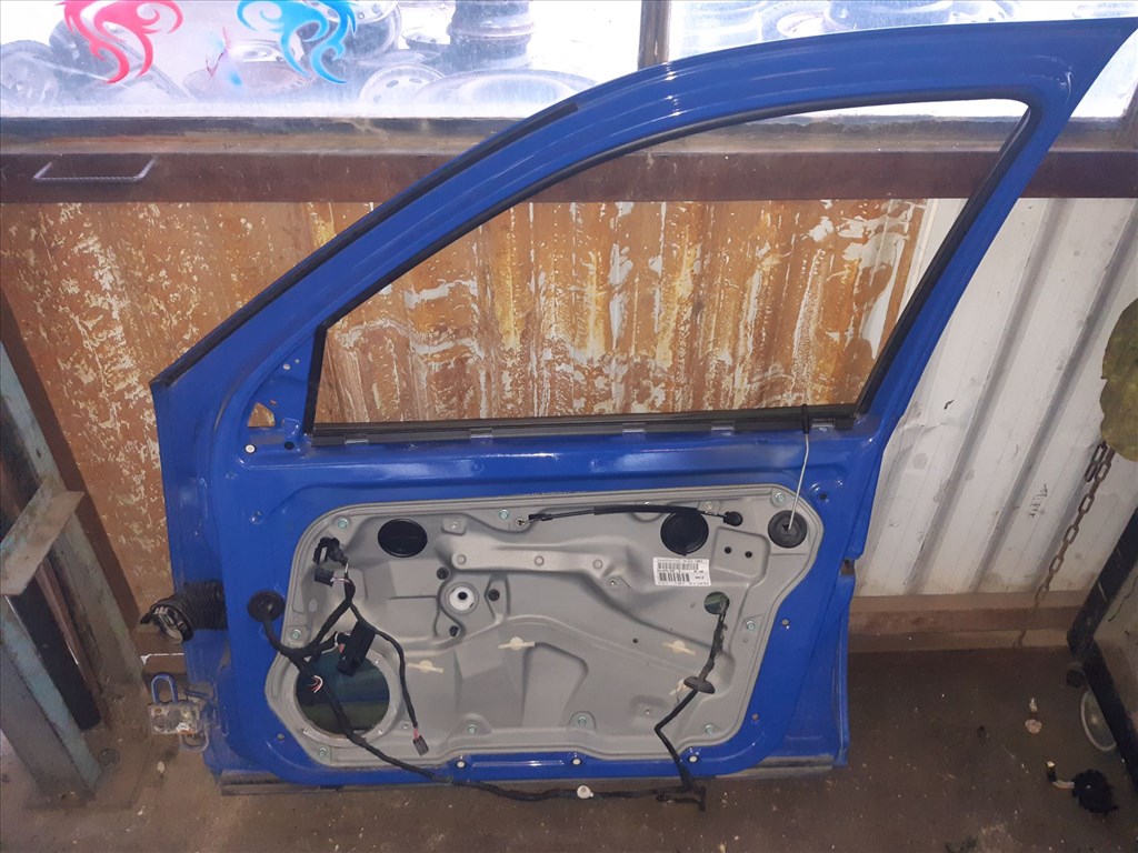 Volkswagen Golf IV Jobb Első Ajtó 5. kép