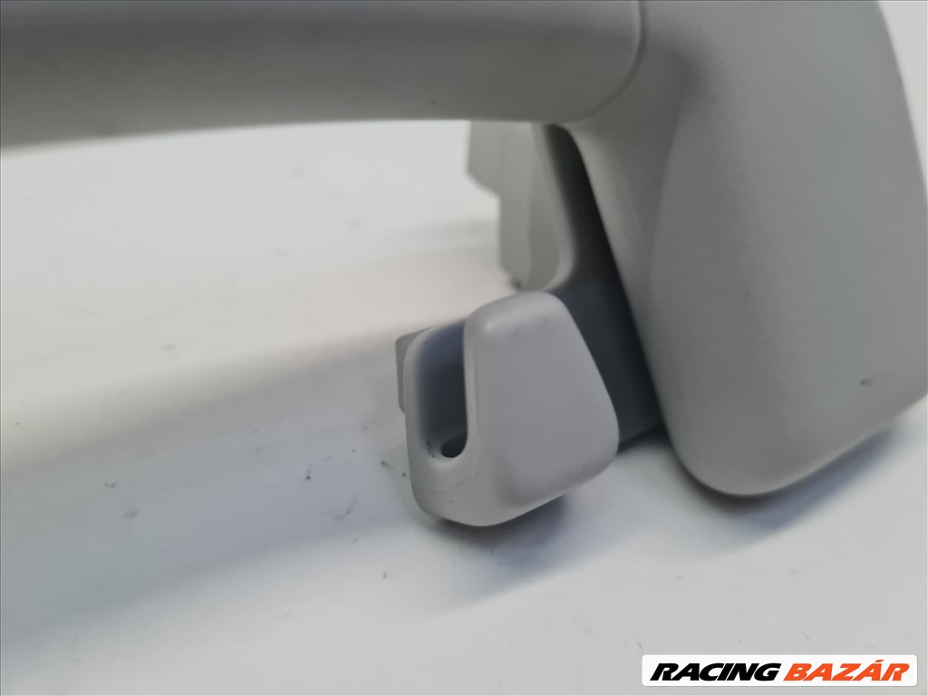 Volkswagen Golf VII bal hátsó kapaszkodó (felső) 5g9857643a 6. kép