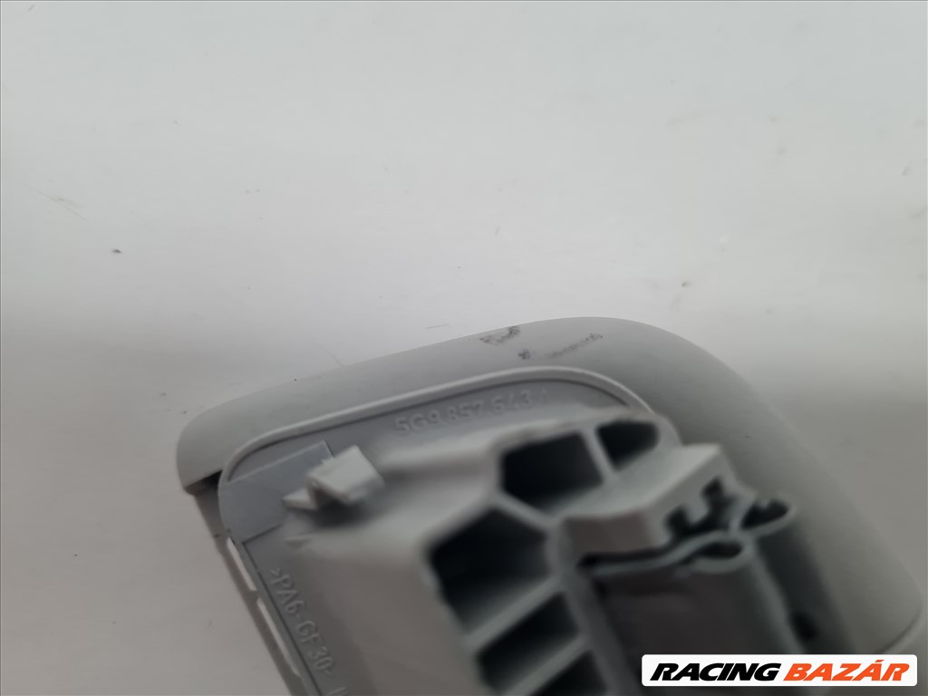 Volkswagen Golf VII bal hátsó kapaszkodó (felső) 5g9857643a 9. kép