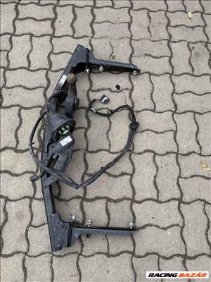Audi A4 (B9 - 8W) vonóhorog 