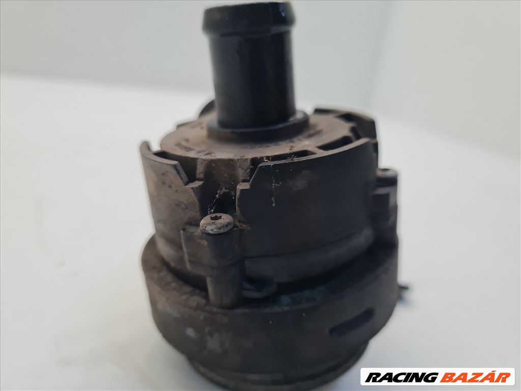 Volkswagen Golf VII vízpumpa 5q0965567 9. kép
