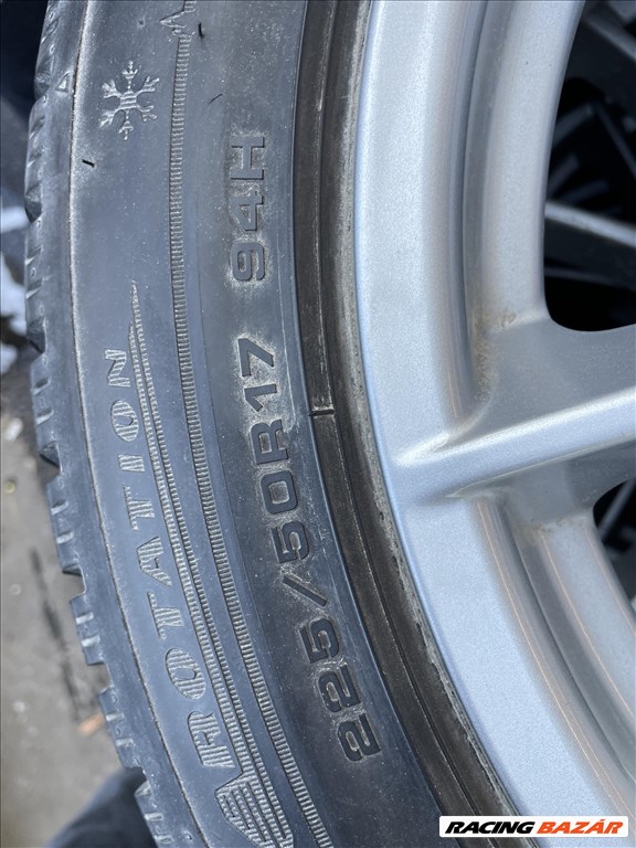  5x112 lyukosztású 17" használt alufelni, rajta 255/50 használt Dunlop téli gumi gumi  6. kép