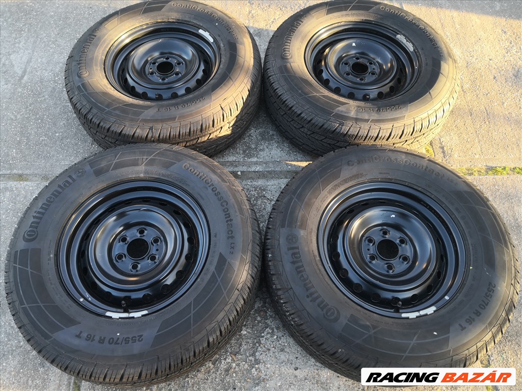 Nissan 16-os acélfelni 6x114,3 új nyárigumival 1. kép