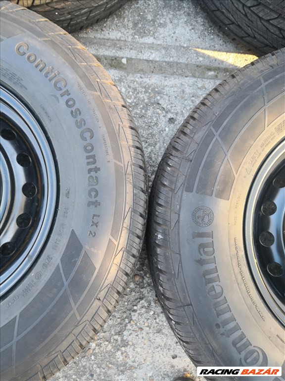 Nissan 16-os acélfelni 6x114,3 új nyárigumival 6. kép