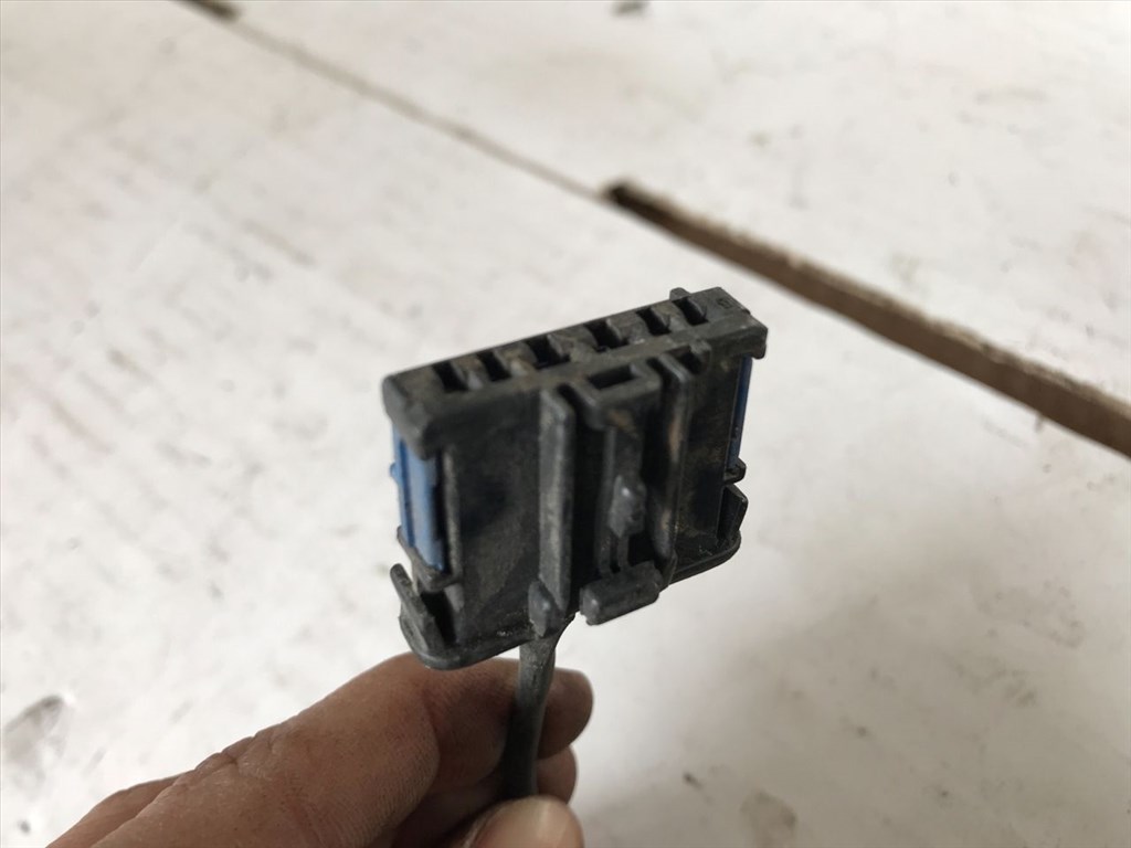 PEUGEOT 206 Ferdehátú 2A/C Bal Multikormány Kapcsoló (23897) 96250985ZL 4. kép