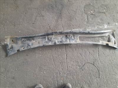 HYUNDAI TRAJET FO Levélrács (45656)