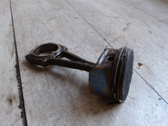 OPEL ASTRA G 97-04 Dugattyú és hajtókar 1. kép