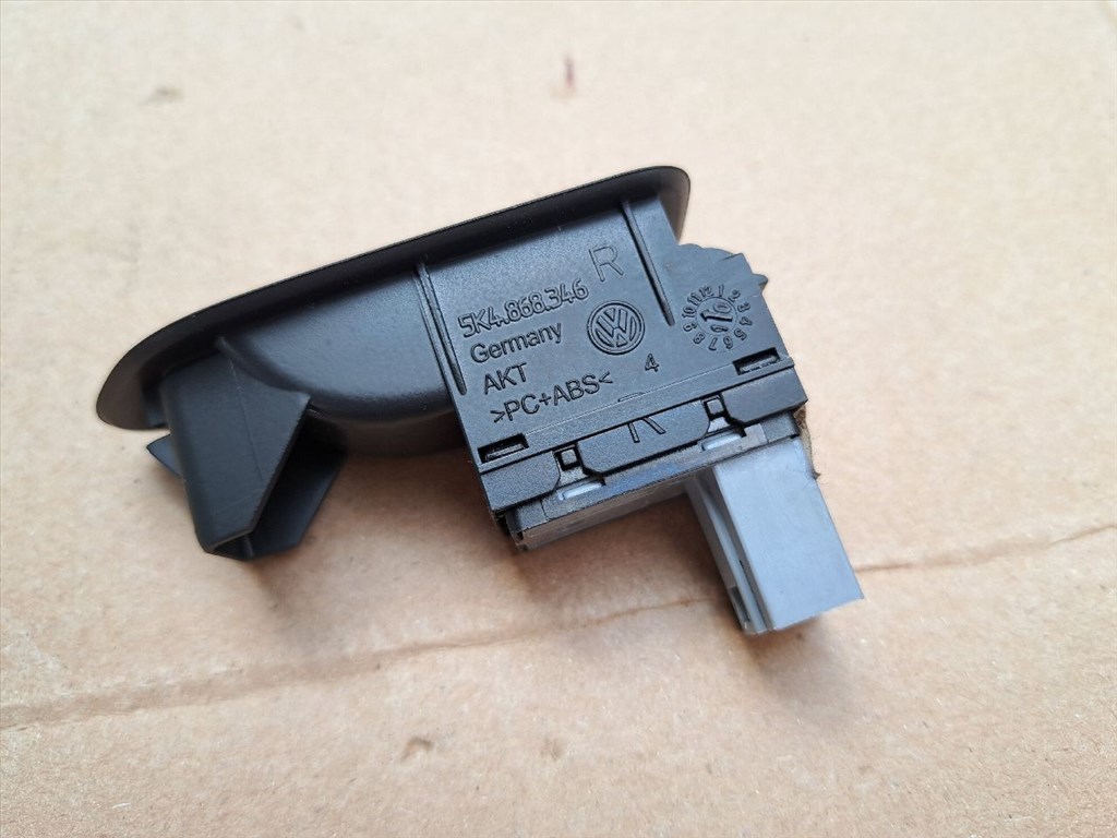 VW GOLF VI 5K1 Jobb hátsó Ablakemelő Kapcsoló (36709) 5K4868346 R 3. kép